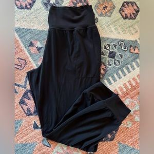 Athleta Salutation Jogger